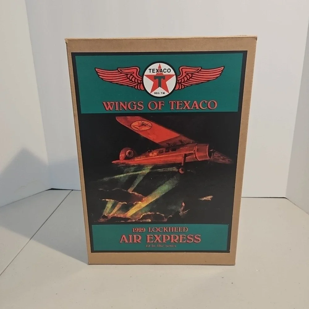 Wings of Texaco 1929 Lockheed Air Express 1st In the Series diecast Airplane